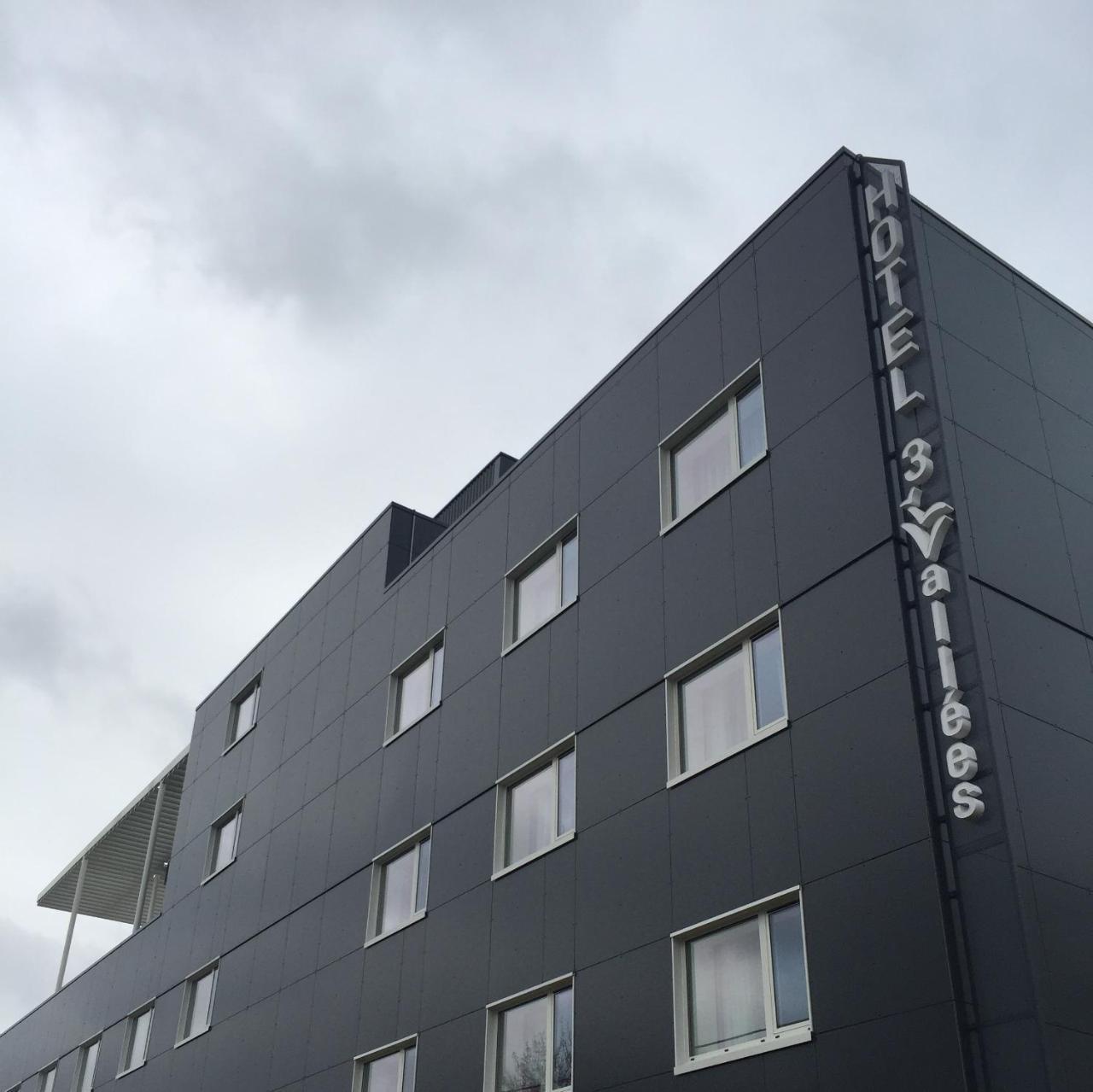 סרן Hotel Les 3 Vallees מראה חיצוני תמונה