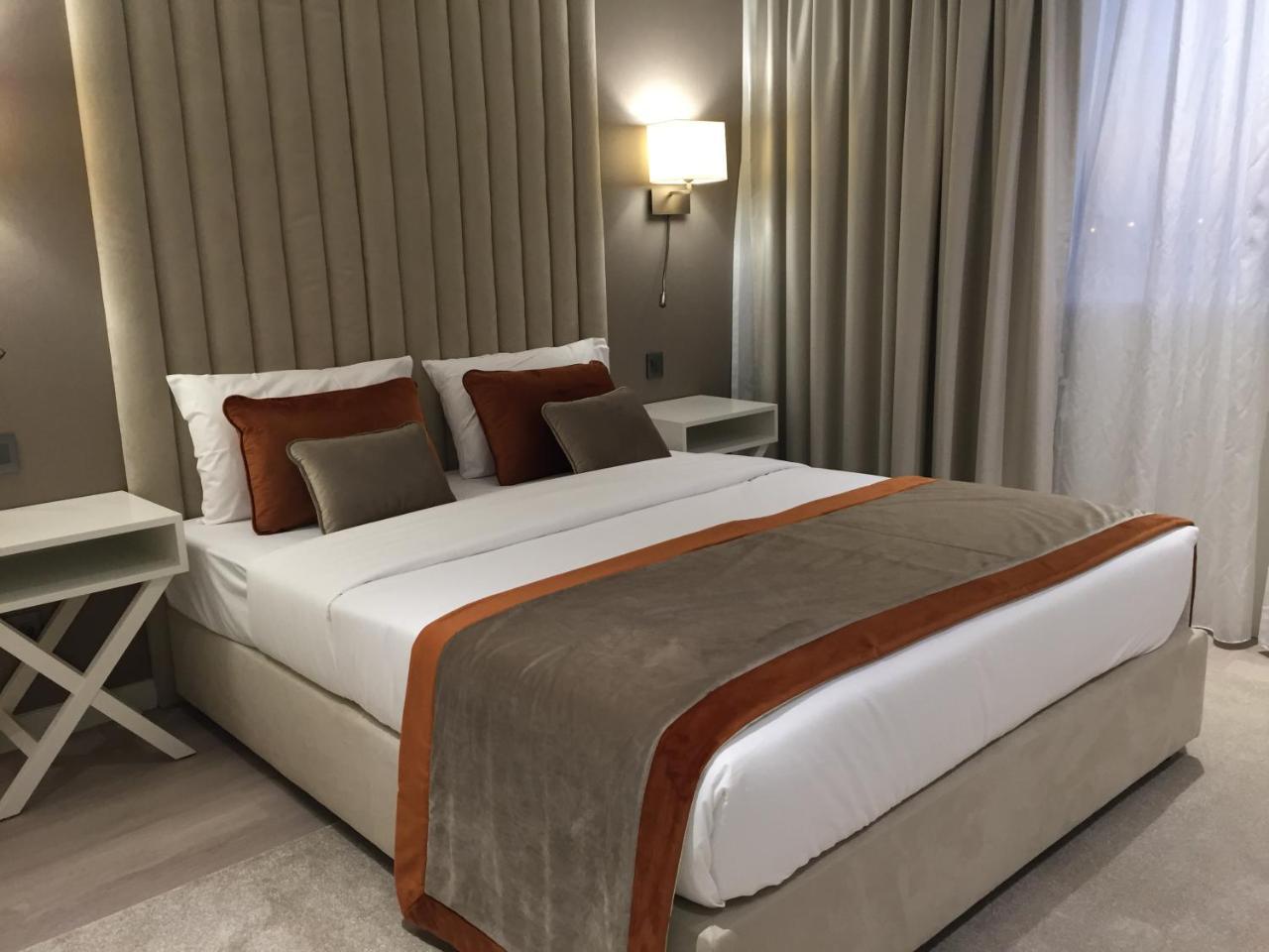 סרן Hotel Les 3 Vallees מראה חיצוני תמונה